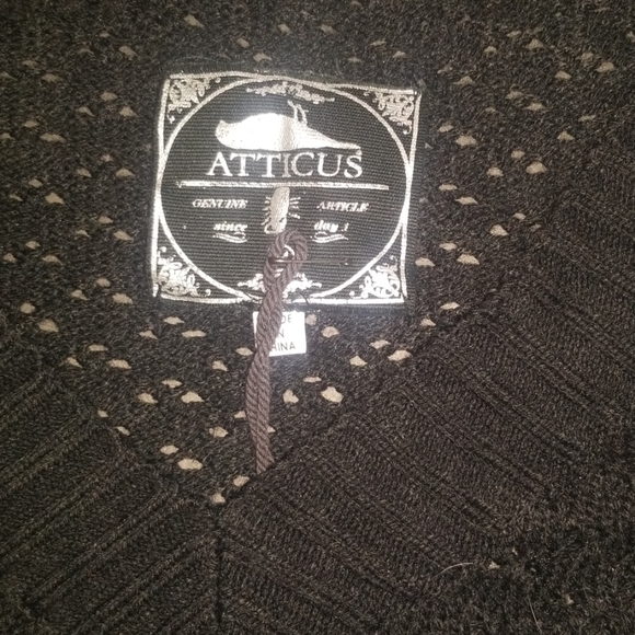 5 for $25 Woven Pullover M - Picture 4 of 8